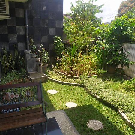 Endah Homestay Syariah Purwokerto Exteriör bild