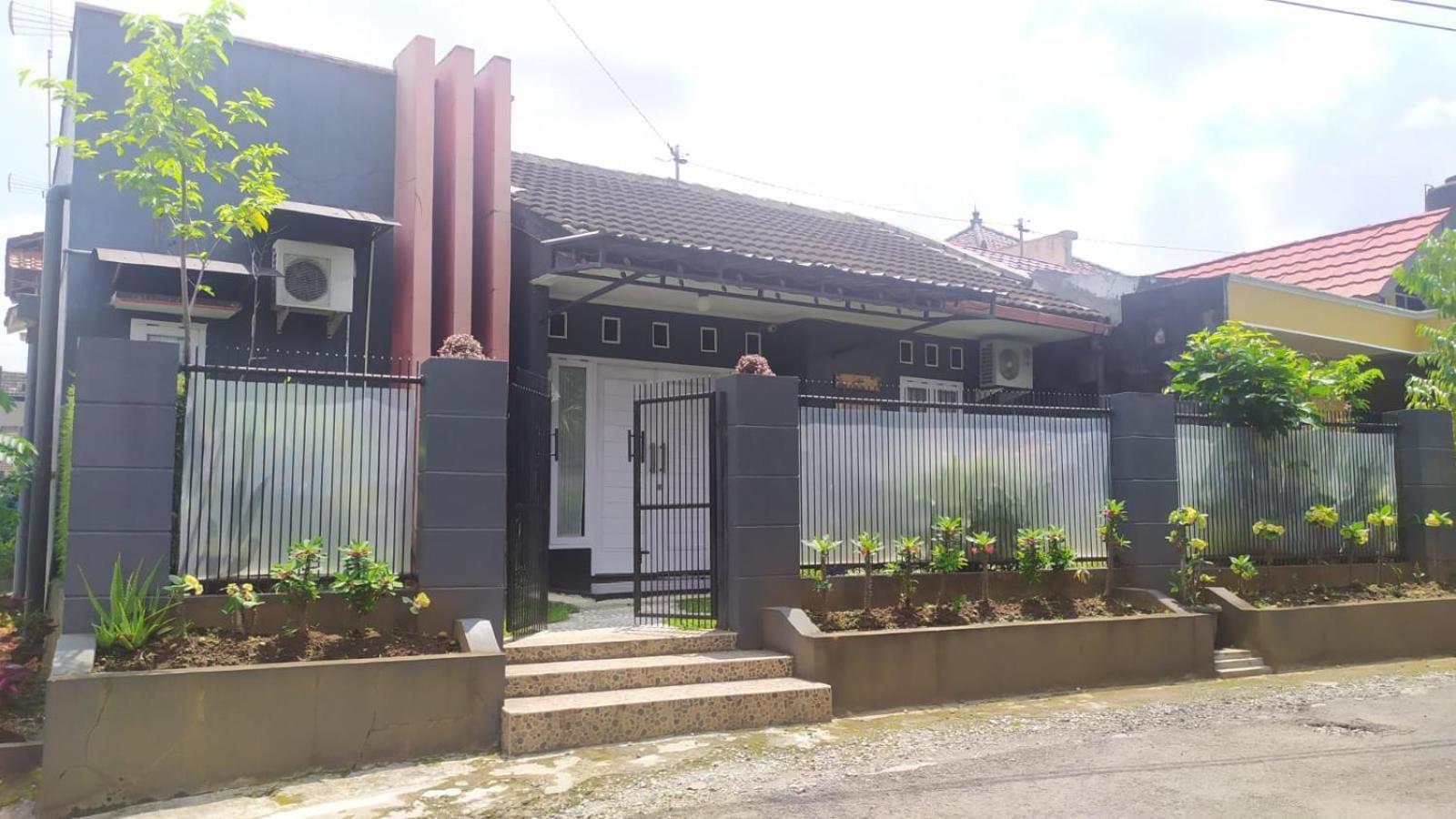 Endah Homestay Syariah Purwokerto Exteriör bild